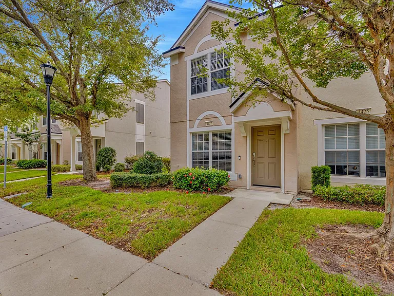 4427 Barnstead Dr — Photo 1