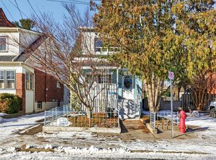 205 Locke St N, Hamilton, ON L8R 3B1