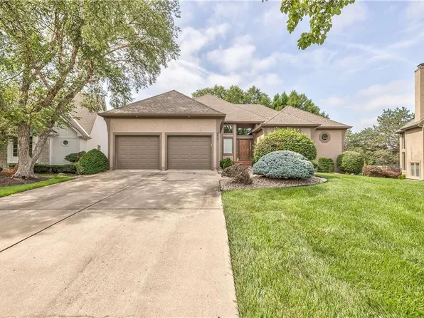 6919 W 130th St, Overland Park, KS 66209