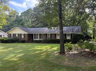 217 Cherokee Cir, Cedartown, GA 30125