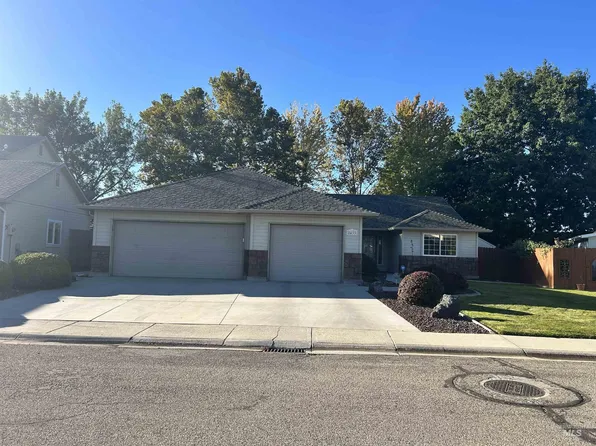 8433 W Thunder Mountain Dr, Boise, ID 83709