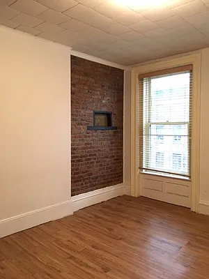 Rented by Brooklyn Real Inc | media 19