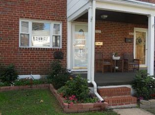 7621 Charlesmont Rd, Baltimore, MD 21222