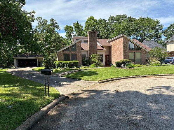 5103 Windy Lake Dr