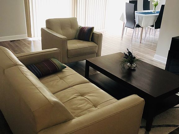 3rd image of 5033 W Circle Dr #102