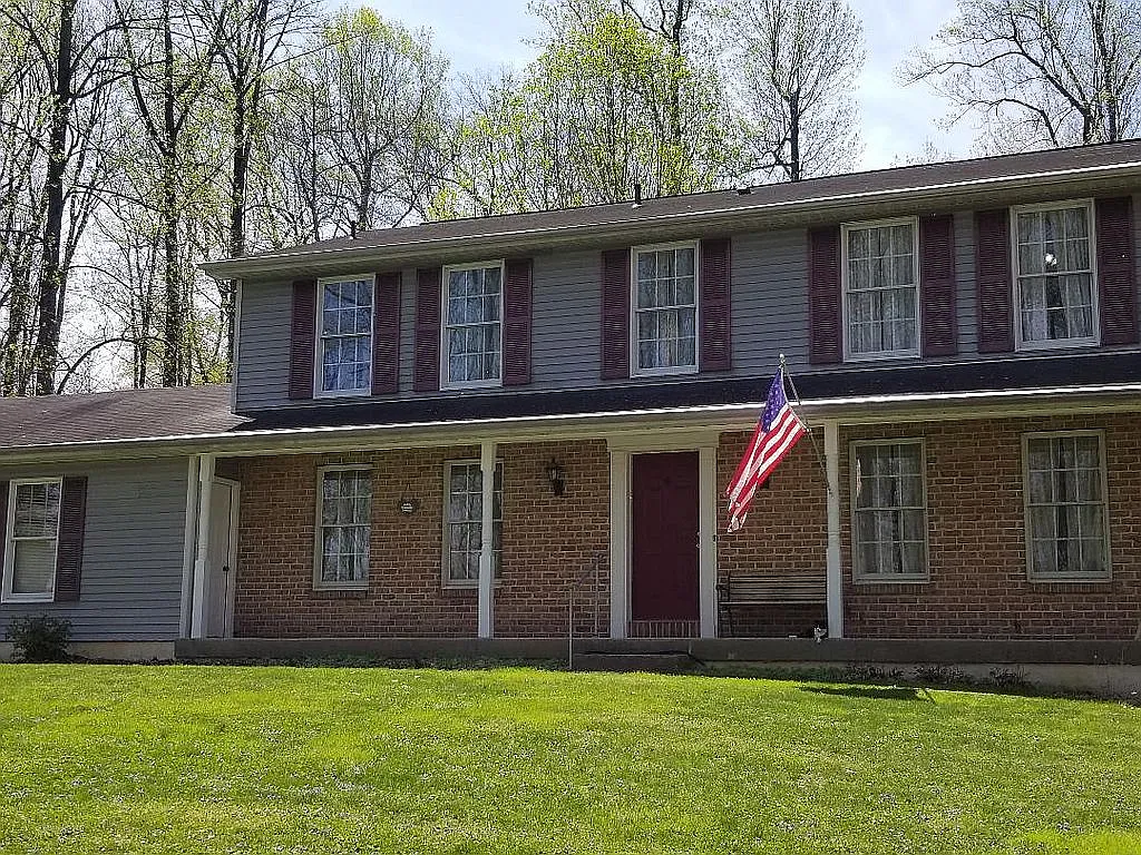 1984 Hill Rd photo 1