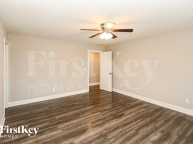 119 Cline St — Photo 10