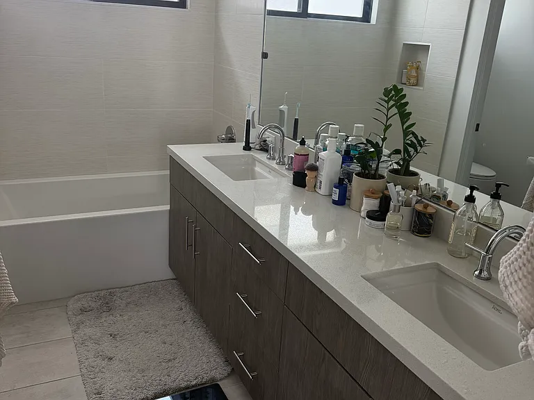 145 Virginia St — Photo 11