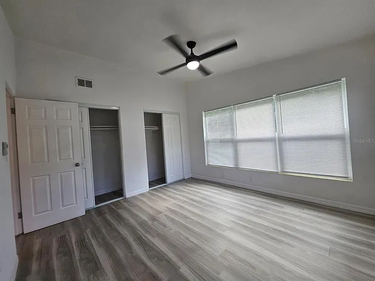 2816 S French Ave — Photo 17