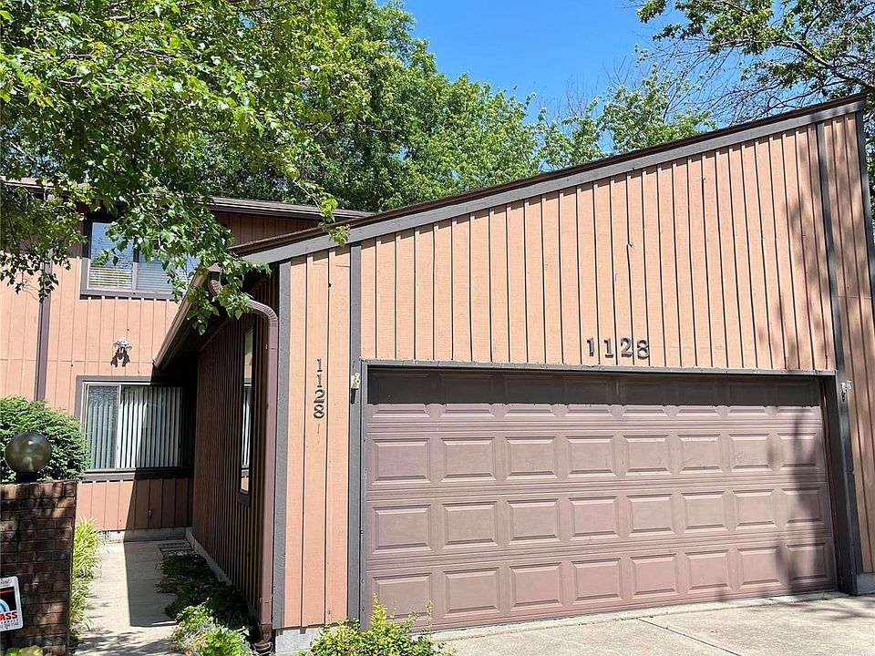 1st image of 1128 Woodgate Dr