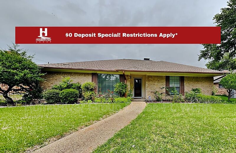 1st image of 425 Doral Pl