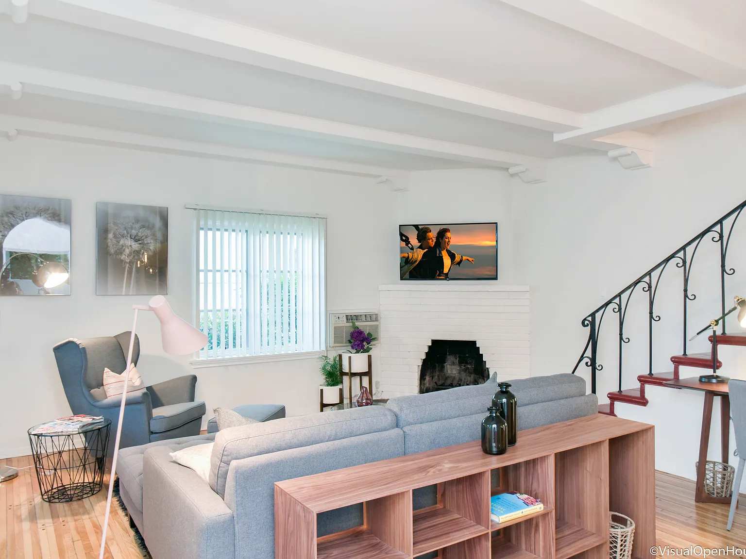 2 bed, 1.5 bath, 1334 sqft, $4,200 — Photo 1