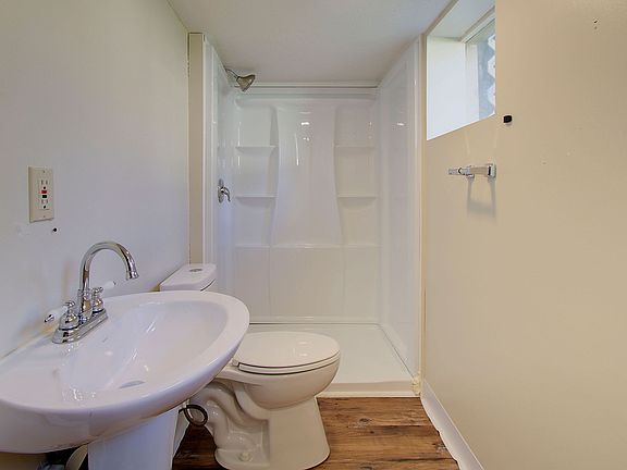 3rd image of 95 W 5th Ave #1/2