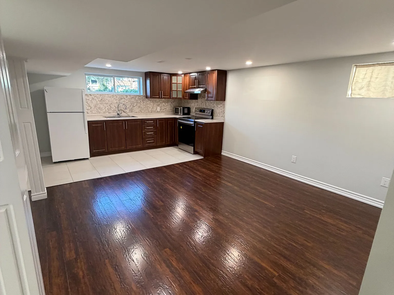 2 bed, $2,500 — Photo 1