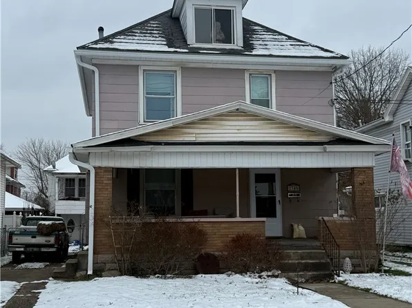 2305 Oak St, Parkersburg, WV 26101