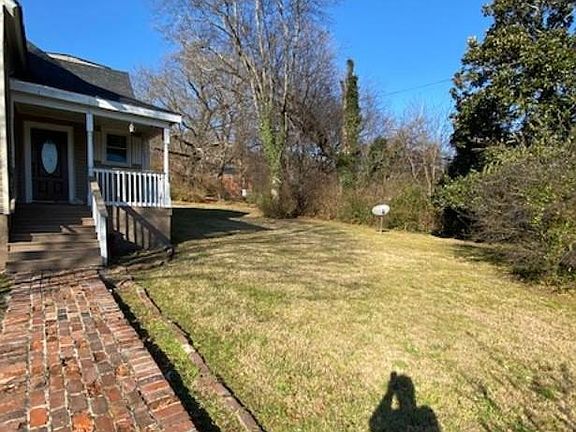 2nd image of 471 Hiawassee Ave
