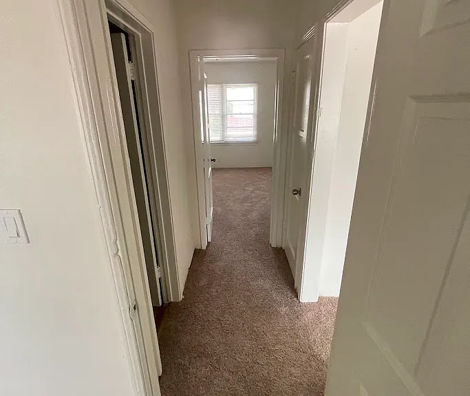 380 N Mar Vista Ave #3 — Photo 4