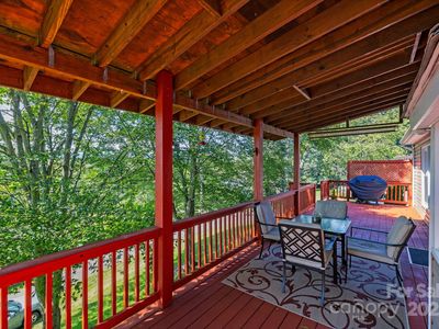 201 Acorn Ln, Clyde, NC, 28721