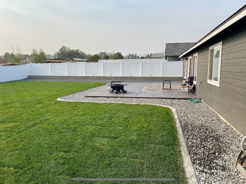 2nd image of 319 Margaux Loop