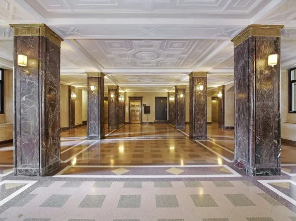 135 Eastern Parkway image 19 of 20