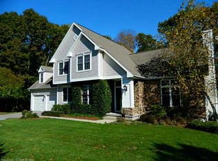 65 Hancock Dr, Groton, CT 06355