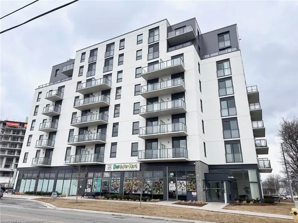 7 Erie Ave #806, Brantford, ON N3S 2E7