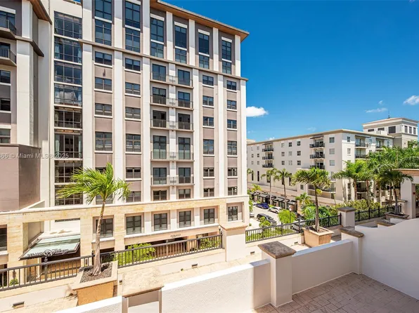 4100 Salzedo St APT 515, Coral Gables, FL 33146