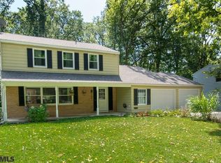 702 Devonshire Dr, State College, PA 16803