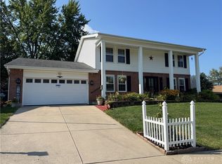 4048 Quail Bush Dr, Dayton, OH 45424