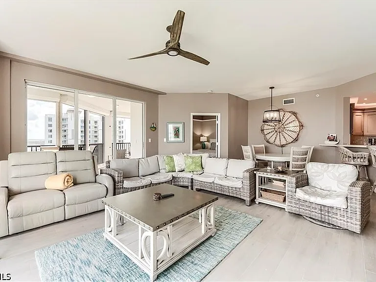 4183 Bay Beach Ln #375 — Photo 7