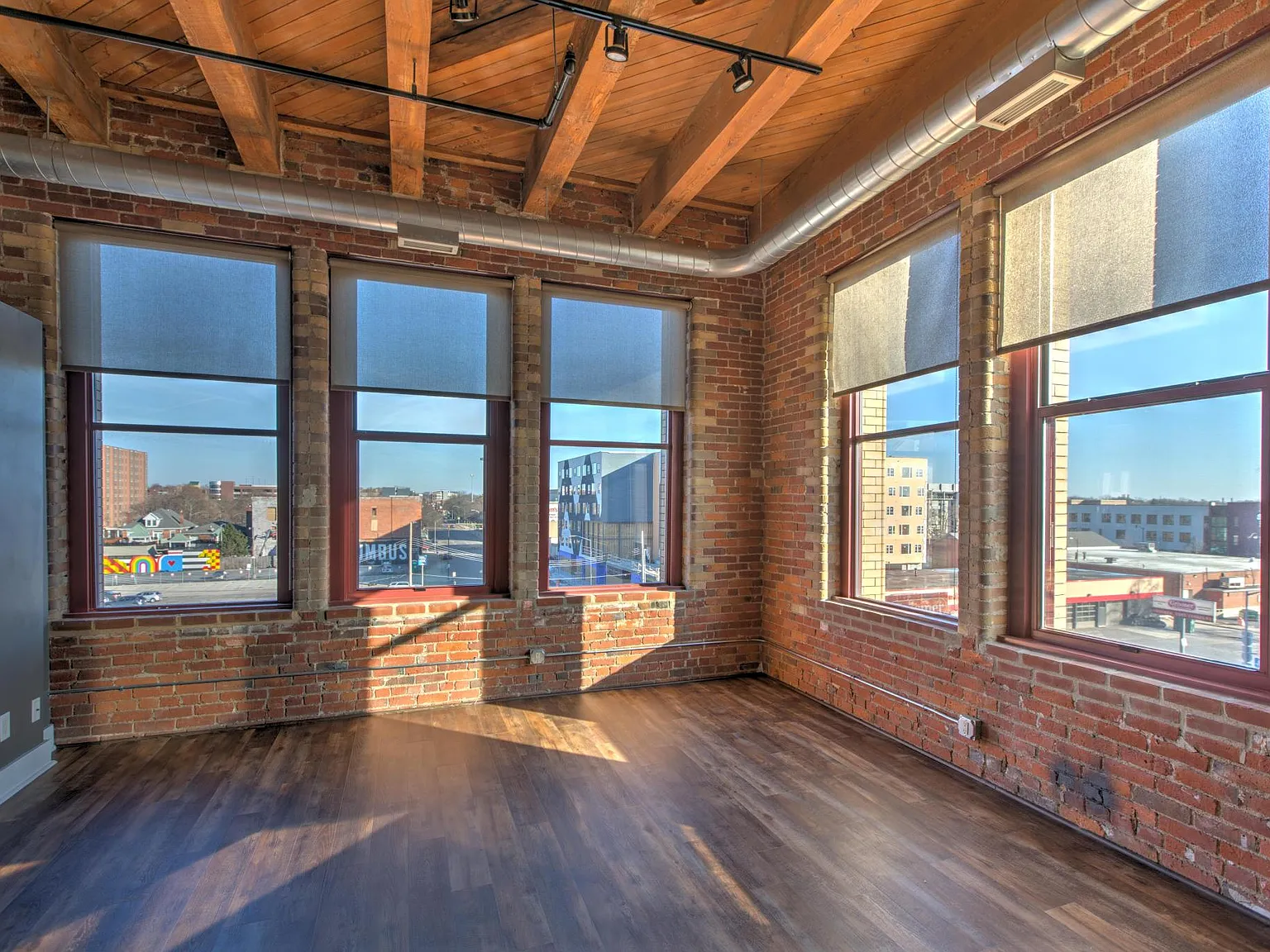 1 bed, 813 sqft, $1,595 — Photo 4