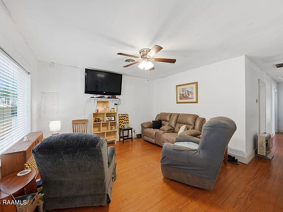 5th image of 625 Kerr Rd