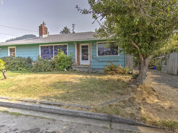 94186 10th St, Gold Beach, OR 97444