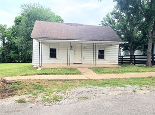 205 Trigg St, Millersburg, KY 40348