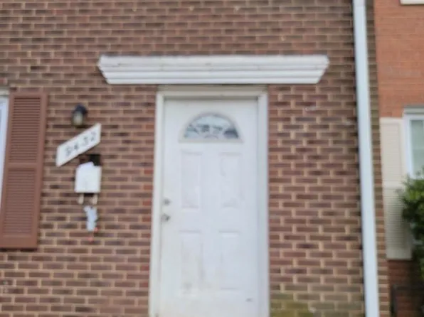 9432 Abingdon Ct, Manassas, VA 20109