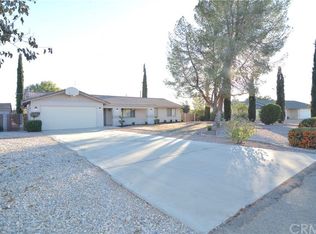 19979 Nowata Rd, Apple Valley, CA 92307