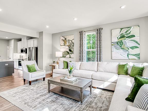 Mozart w Finished Basement