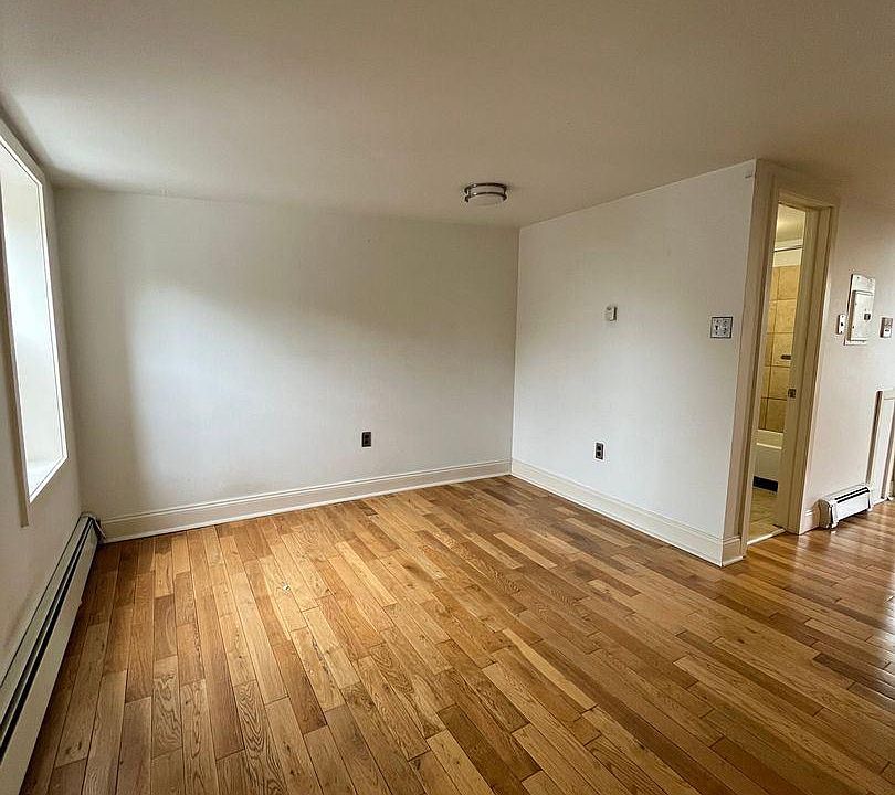 1st image of 2126 Christian St #C
