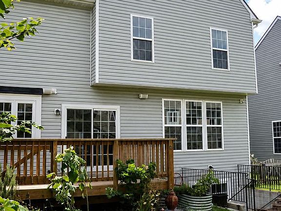 2nd image of 1916 Juniper Dr