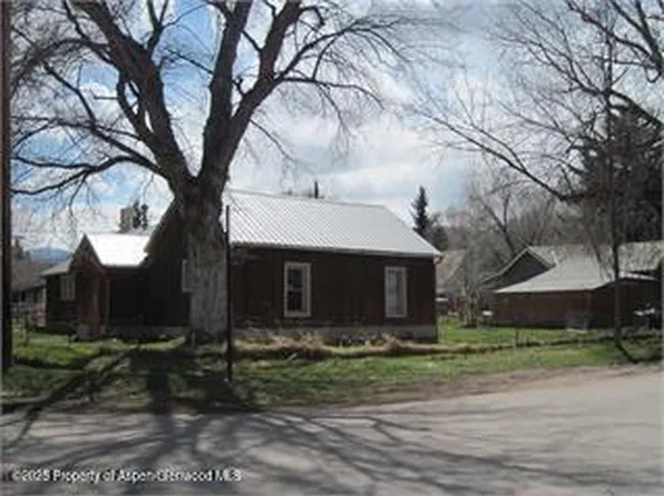 202 Euclid Ave, Carbondale, CO 81623