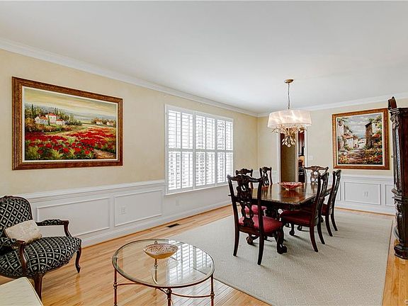 5th image of 12000 Ivy Hollow Ct