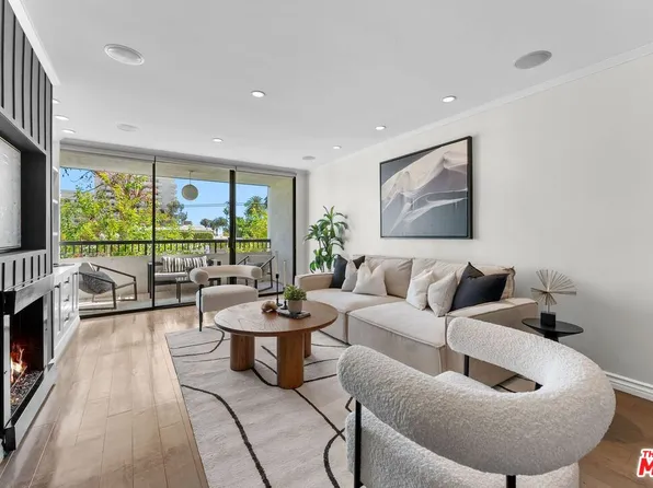 906 N Doheny Dr APT 311, West Hollywood, CA 90069