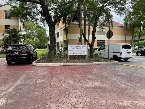 8282 NW 24th St #8282, Pompano Beach, FL 33065