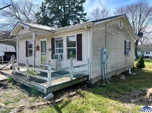 110 N Monroe St, Staunton, IN 47881