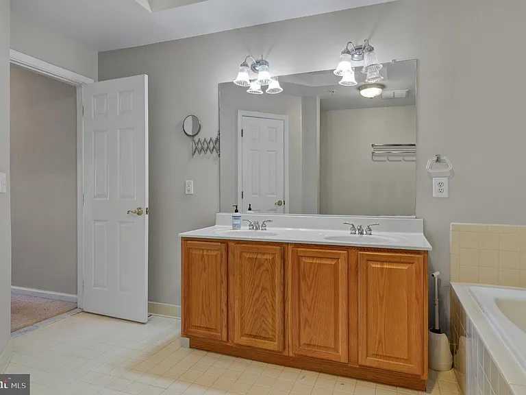 4619 Hummingbird Ln — Photo 28
