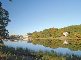 171 B N Ferry Rd, Shelter Island, NY 11965