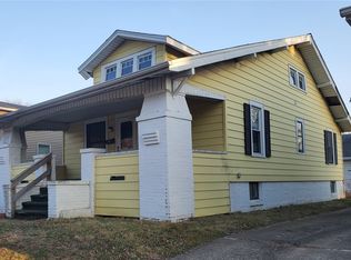 2011 E Wood St, Decatur, IL 62521