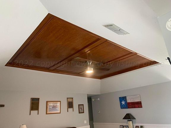 5th image of 1000 Sierra Dr