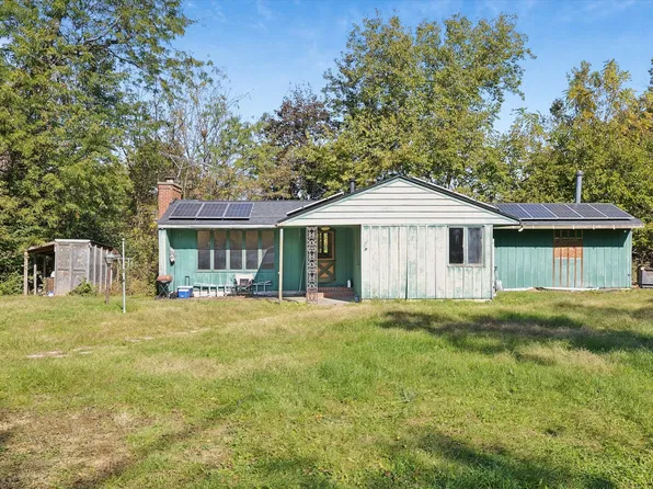 1104 19th Ave N, Clinton, IA 52732