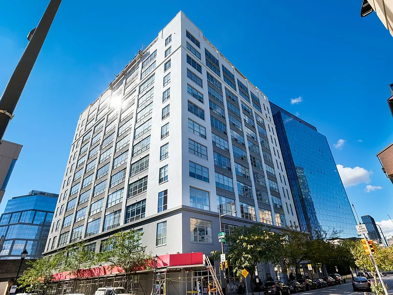 2200 Arch St #705 — Photo 8